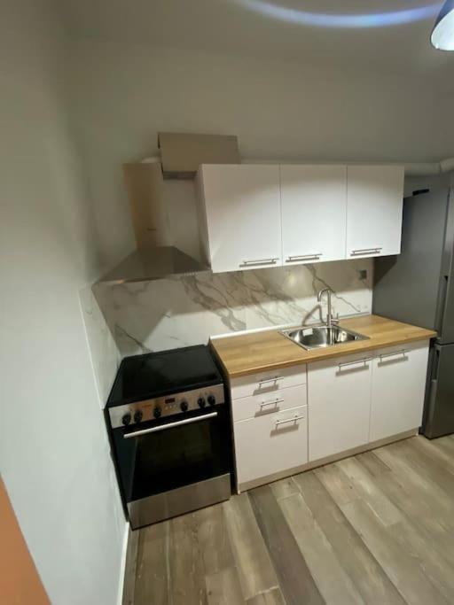 Sea Side Apartment อเล็กซานโดรโพลิส ภายนอก รูปภาพ