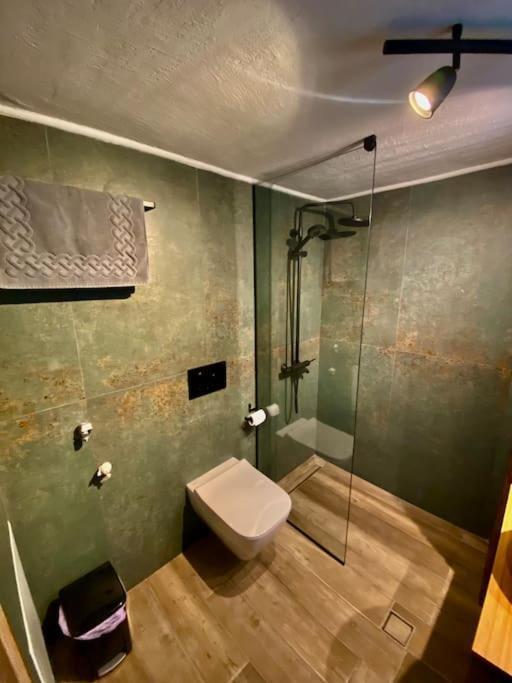 Sea Side Apartment อเล็กซานโดรโพลิส ภายนอก รูปภาพ